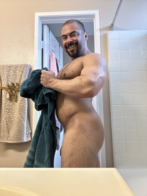 All clean..🧼&hellip;. Kinda😈 https://t.co/FEfxYMOF4F