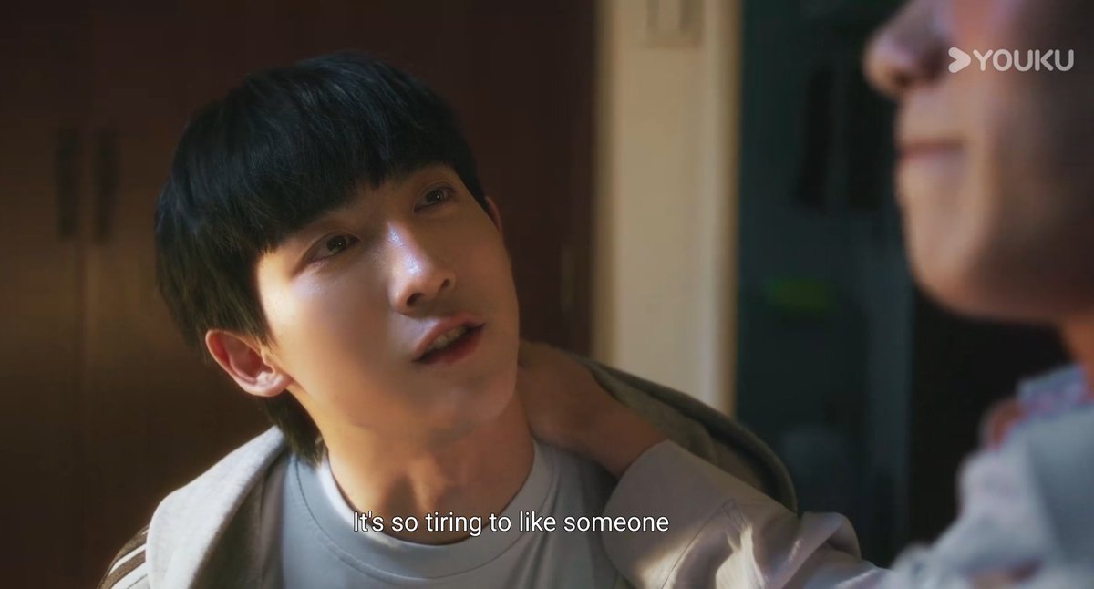 Dramas4thewin's tweet photo. The emotional exhaustion in #UnknownTheSeriesEP6 is profound. Avoiding goodbyes seems simpler than facing unspoken truths, but the tired goes both ways. It's heart-wrenching to witness. #UnknownTheSeries is an immersive experience. I felt every ounce of weariness. #關於未知的我們 https://t.co/3pEfVQrn5r
