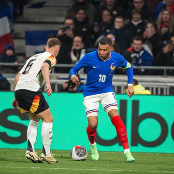 Lacasaca tweet media