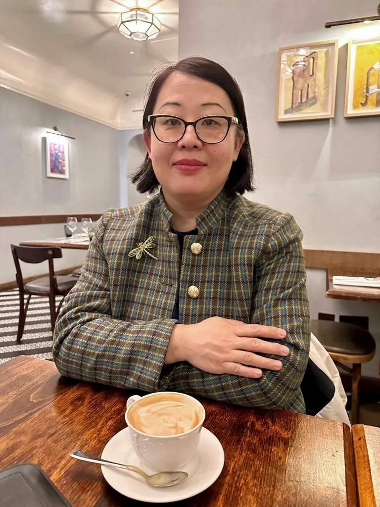 bostonomic's tweet photo. Expedia Group's Senior VP of Data and AI, Shiyi Pickrell, explains how the travel platform is using AI to help create dream holidays, support its partners and increase internal productivity.

https://t.co/qjRERv8vwS https://t.co/2Q9G6AIdFo