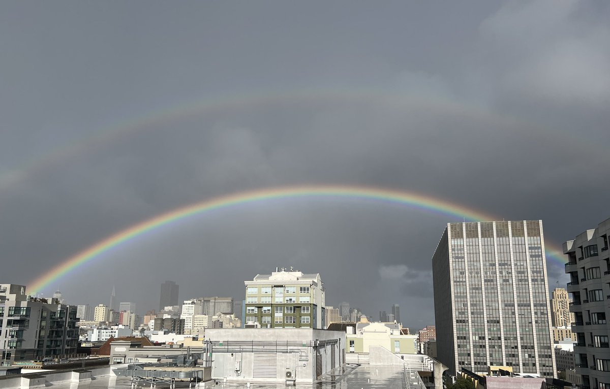 The most glorious double rainbow over San Francisco! 😍🌈💗 #rainbowconnection @KPIXtv