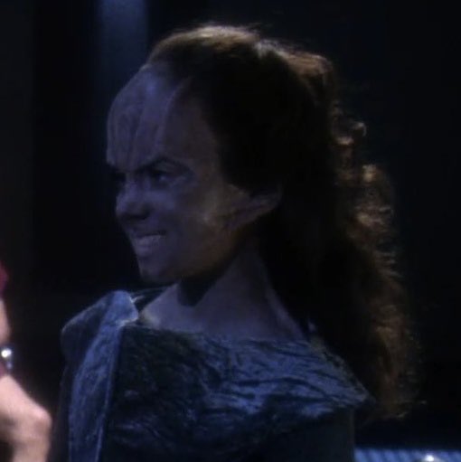 jaden1342's tweet image. DAY 3️⃣7️⃣0️⃣ OF RETWEETING UNTIL @StarTrekOnPPlus ANNOUNCES A #STARTREKLEGACY SERIES WITH @TerryMatalas AS SHOWRUNNER!

DO THE CHILDREN FOLLOW IN THE NEFARIOUS PRACTICES OF THIER PARENTS, OR DO THEY START THEIR OWN LEGACY?

CONTINUE TO #BELOUD🖖 FOR MORE 25TH CENTURY TREK!