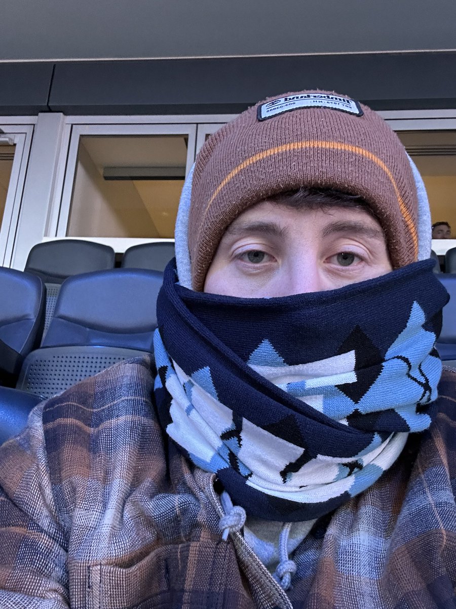 LA galaxy are in town. Had to don the blue <a href="/SportingKC/">Sporting Kansas City</a> #footy