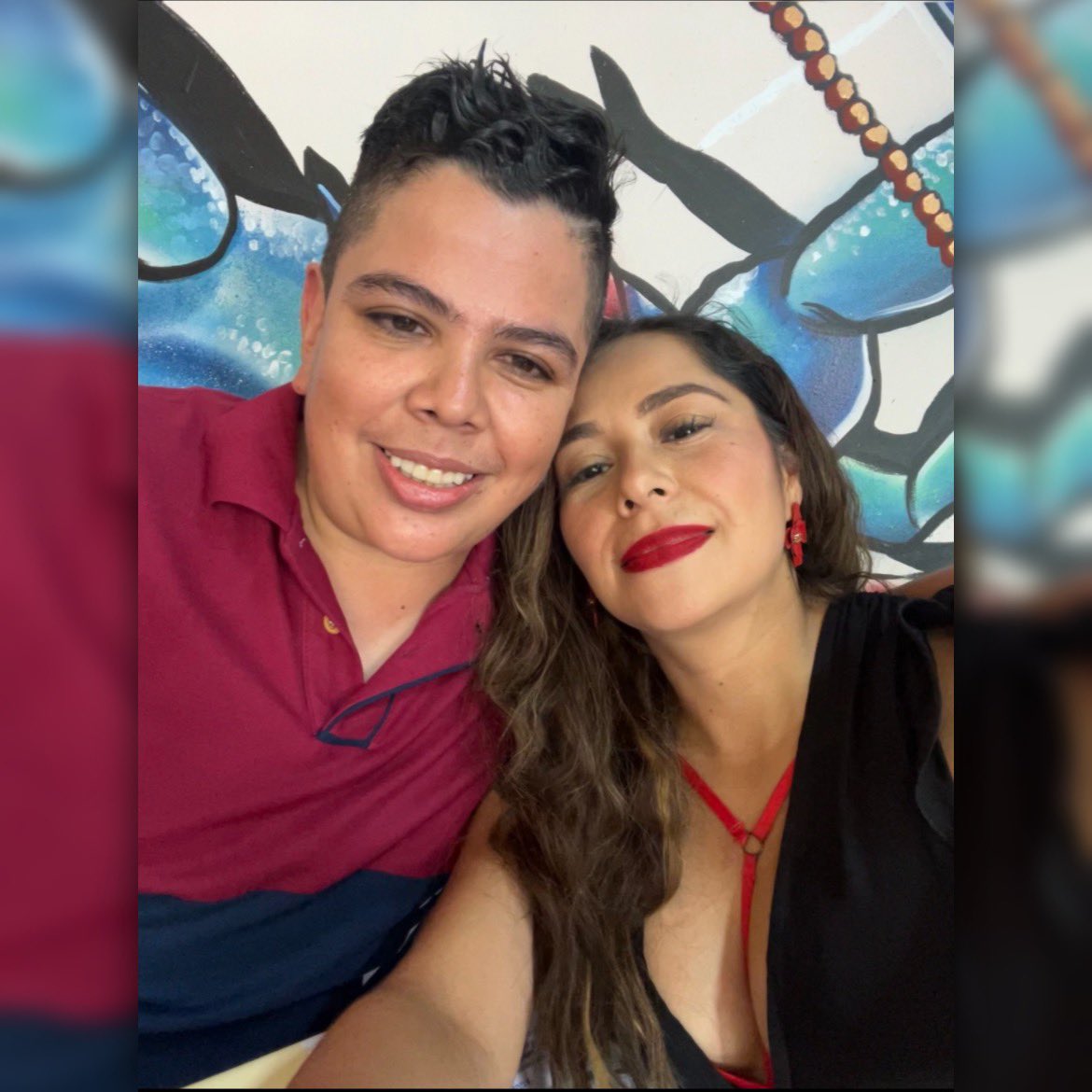 karlytrooz's tweet photo. Mi lugar favorito con el amor de mi vida 🪬🌼🌵💃🏼🍟🍔💖 https://t.co/MaPAbb32gx