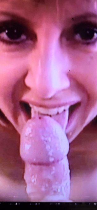 Mission accomplished https://t.co/vDx7PEOzT4<a href="/tag/milf"class="tags"><span>#milf</span></a><a href="/tag/blowjob"class="tags"><span>#blowjob</span></a>