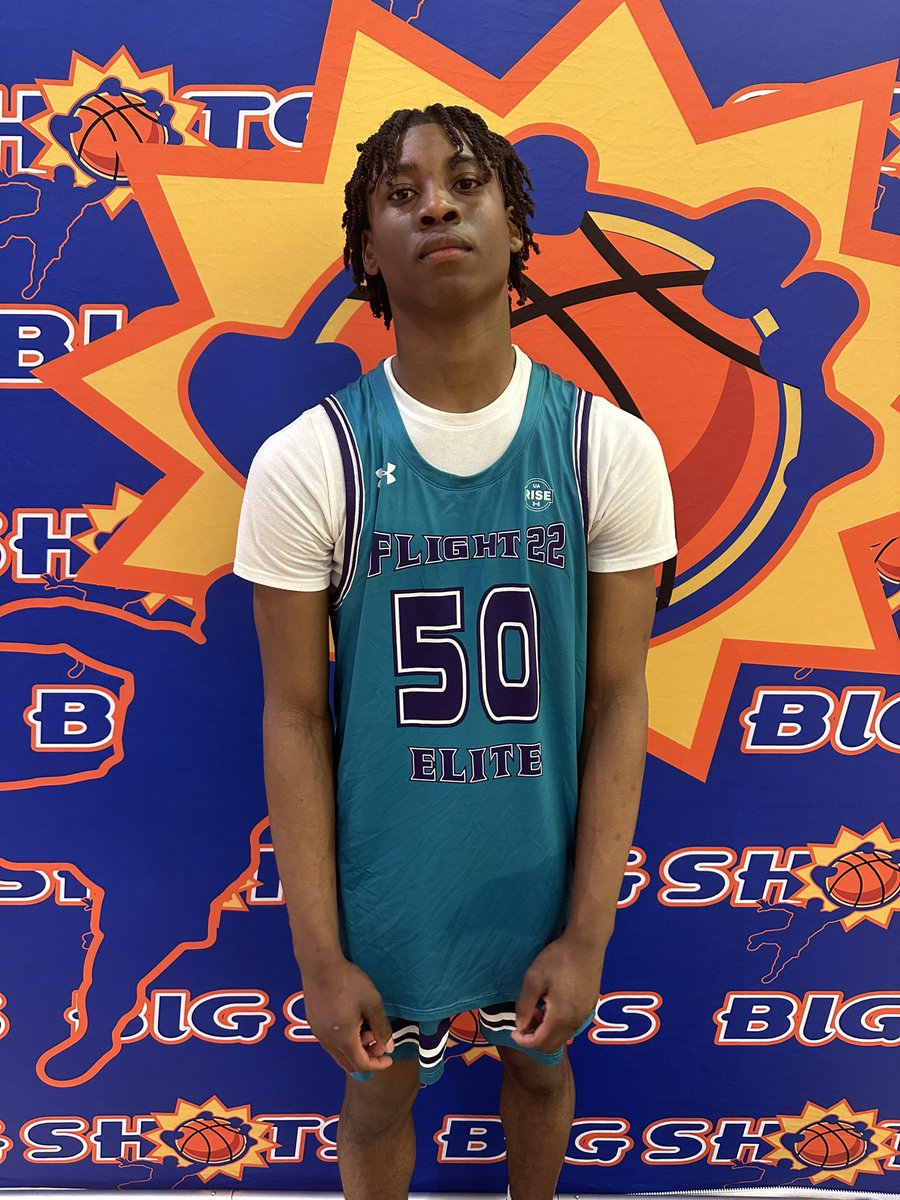 BIG SH🏀TS tweet media