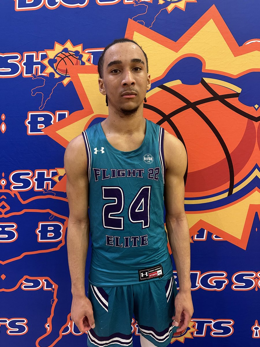 BIG SH🏀TS tweet media