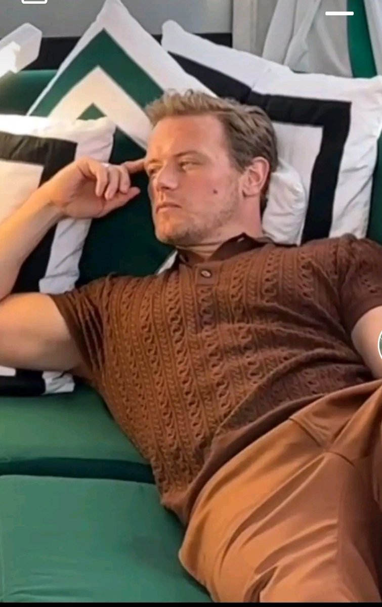 ThompsonRuehle's tweet image. ##SamHeughan 
Has there ever been a more beloved and talented actor. Sam has been trending forever. Since his first shot in Outlander season 1 he has dominated social media. Thank you Sam for keeping Outlander alive