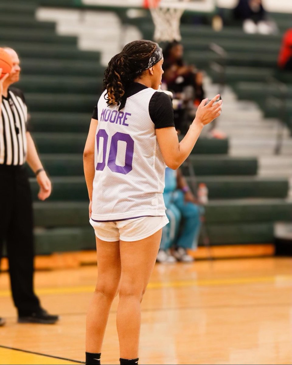 Kendyll Moore 🏀 tweet media