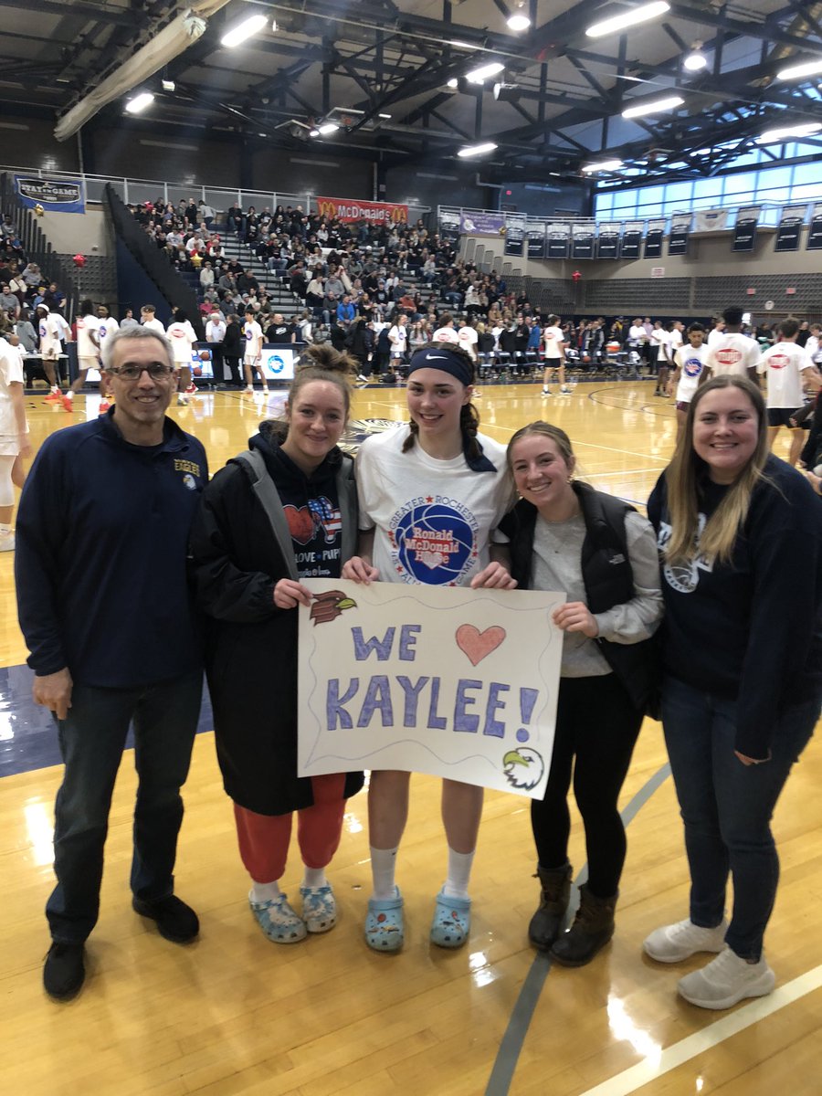 Great watching Kaylee at the Ronald McDonald game today! I surely was in great company! Wayne proud!❤️<a href="/WCSD_Athletics/">WayneCSD Athletics</a>