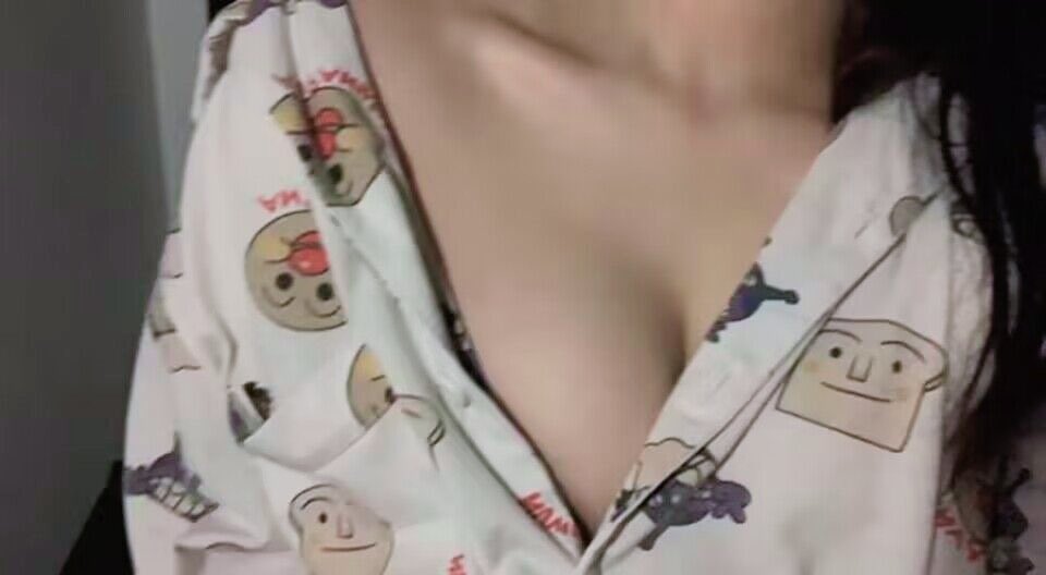 週末了喔 還沒打炮的哥哥 捉緊時間咯
甜甜的價格喔
＃花蓮  ＃花蓮約  ＃付費約會  ＃花蓮按摩 ＃花蓮付費約會  ＃轉推20抽一名免費愛愛