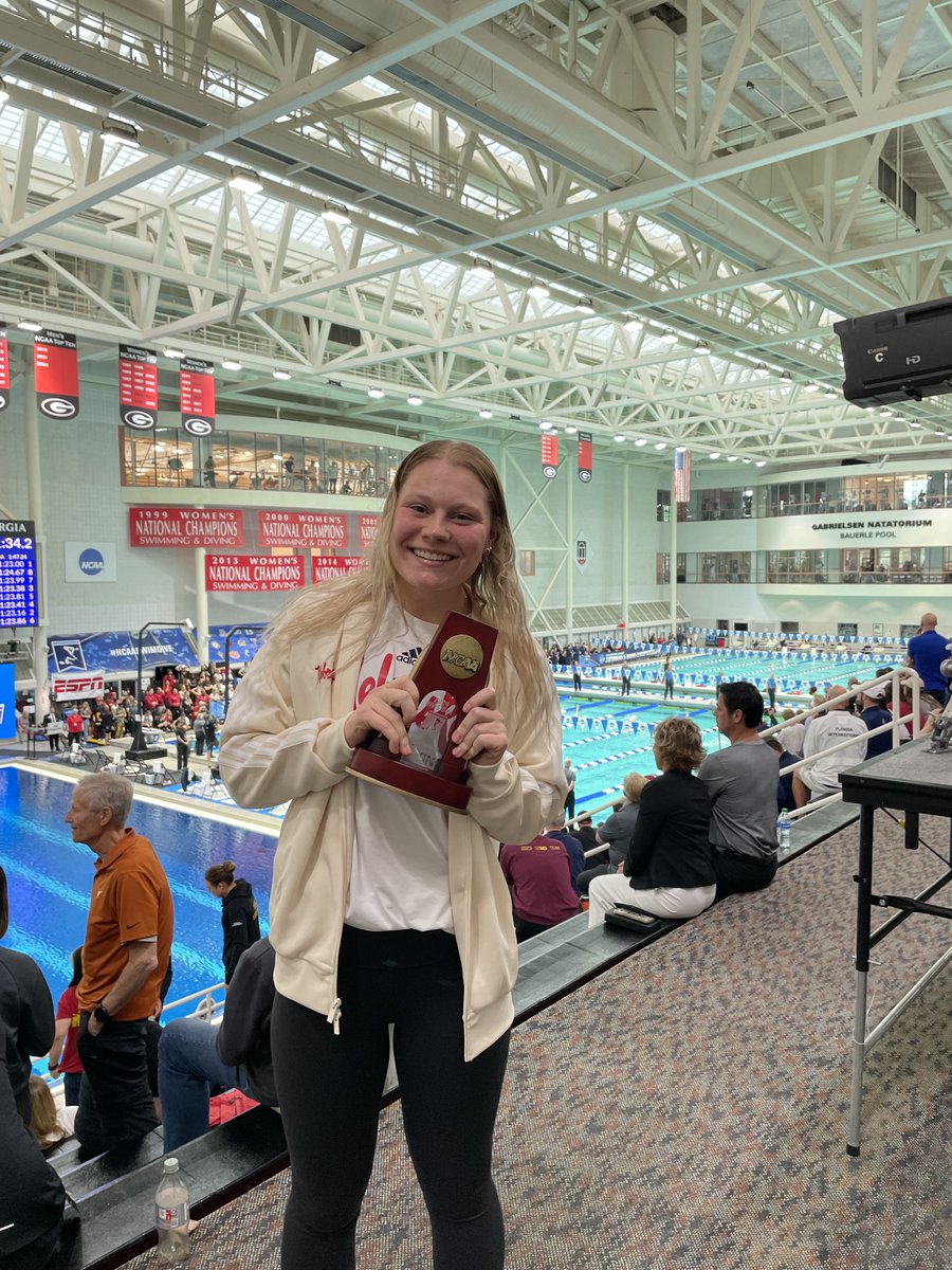 HuskerSwimNDive's tweet photo. Earned it 😤

With her record breaking 15:55.71 swim in the 1650 freestyle, Gena has become the first Husker swimmer to be named a First-Team All-American since 2001! https://t.co/nFrP4TYeU0