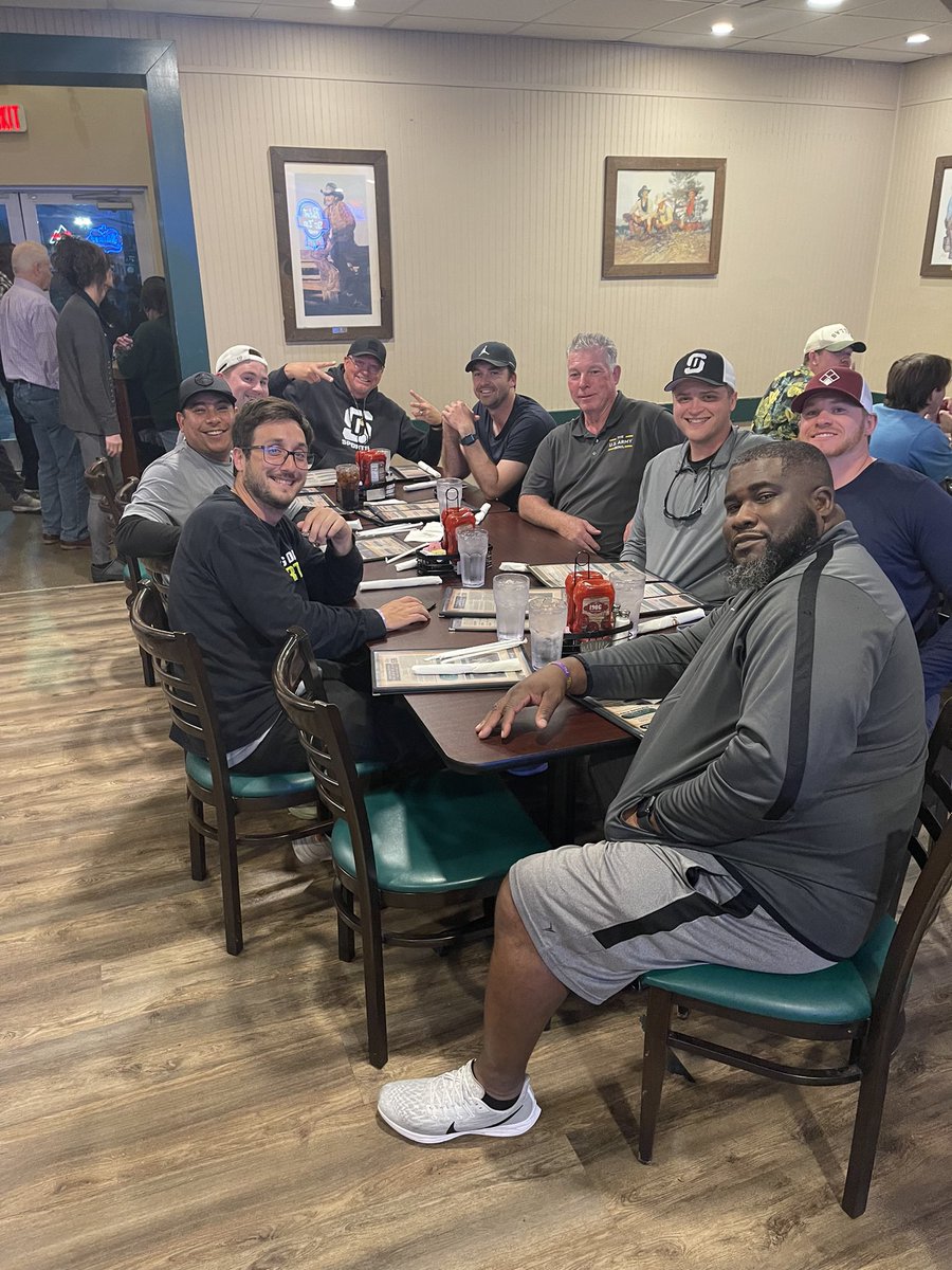 Dinner with the crew after the Dallas combine. Stopped at the famous @GeorgesBar in Waco. AMAZING PEOPLE, GREAT FOOD! On way to San Antonio for combine tomorrow! It’s time for San Antonio to show up and show out! @SDSports @USArmyBowl @CSMITHSDSU @jrutkowski288…