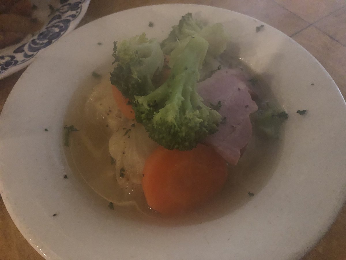 youandi_union20's tweet image. #今から食べます〜🦍
#ジャンゴ #jango  #夜ごはん #福岡グルメ #薬院 #スズキマサル