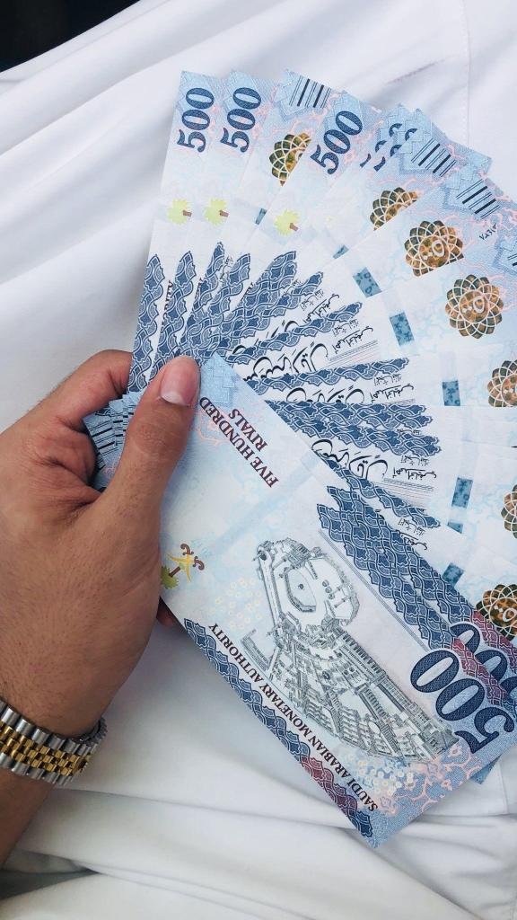 بنسحب بعد ساعه على هدايا بقيمة [ 50 ألف ريال ]

وهنا بنسحب على فائز 
بمبلغ [ 45.000ريال ] ريال 💵 

الشروط 
تابع <a href="/mwsst_llansanyh/">مؤسسة إلوليد بن طلال للإنسانيه.</a>
تابع <a href="/saihabal/">سمو ألاميره / سحاب آل سعود للمساعدات الإنسانيه</a> 
[ إضافة حسابي + إعادة تغريد ]
وأكتب [ الله أكبر ] ♥️ 👇🏻
#الرياض_الان
#فوازير_غازي_الذيابي6