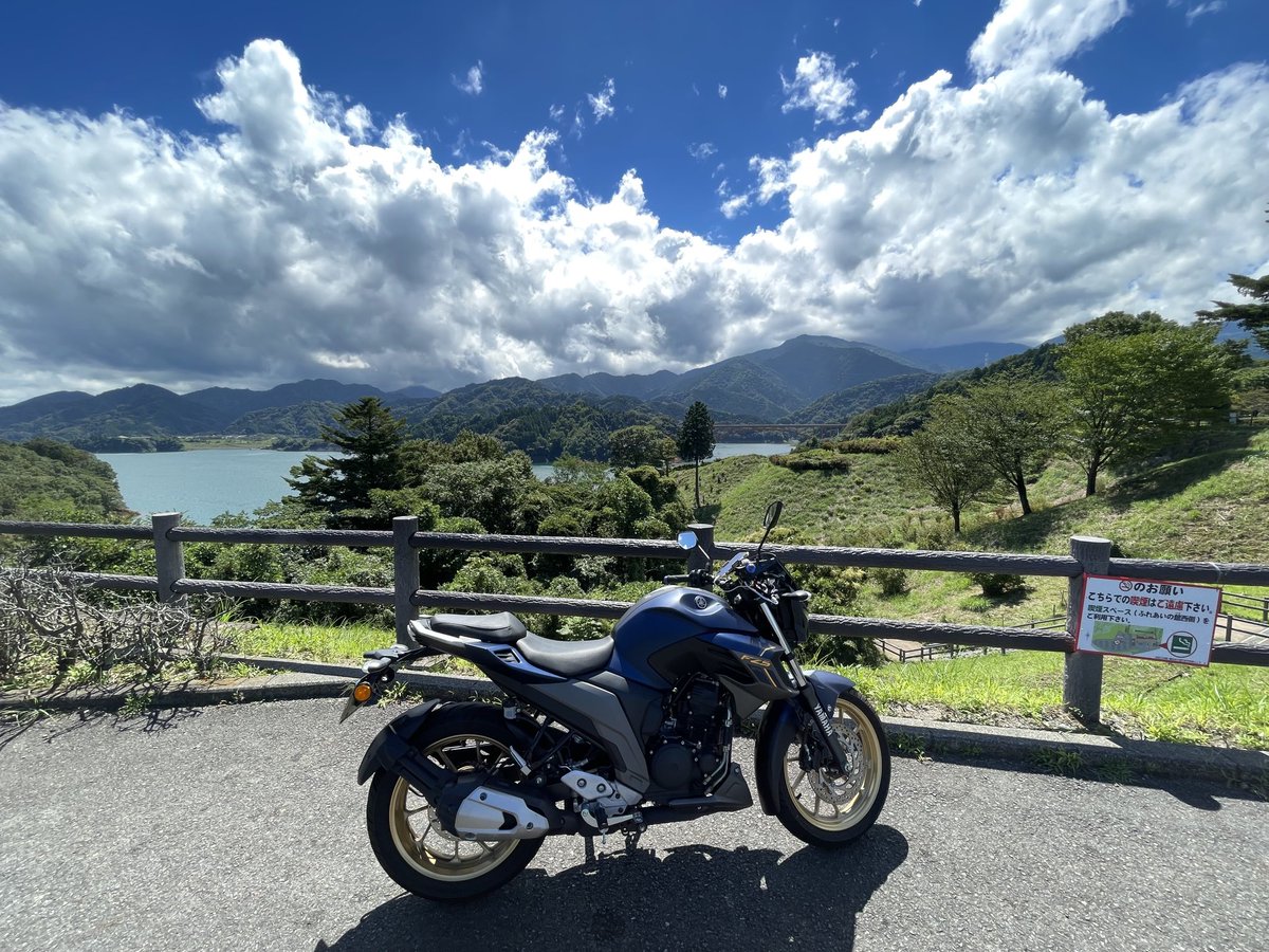 fz25web's tweet photo. #あなたの愛車は何気筒何馬力ですか

1 cylinder
21 hose Power

十分です https://t.co/VnjZqspYCx