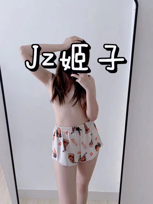 早安 🤓🤓 https://t.co/vIXvnDkQIk<a href="/tag/uniform"class="tags"><span>#uniform</span></a><a href="/tag/slut"class="tags"><span>#slut</span></a><a href="/tag/%E5%8F%8D%E5%B7%AE"class="tags"><span>#反差</span></a><a href="/tag/%E8%87%AA%E6%85%B0"class="tags"><span>#自慰</span></a><a href="/tag/%E6%A0%A1%E6%9C%8D"class="tags"><span>#校服</span></a><a href="/tag/%E6%89%8B%E5%86%B2%E5%AE%9E%E5%BD%95"class="tags"><span>#手冲实录</span></a>