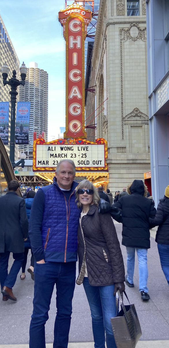 Great show @ChicagoTheatre seeing the fabulously funny @aliwong !