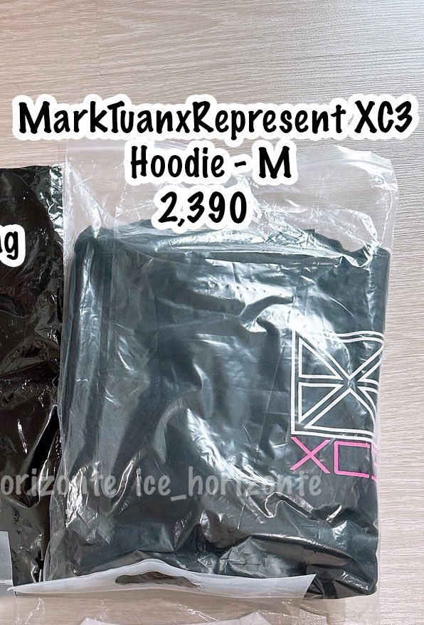 ice_horizonte's tweet photo. ฮู้ด Hoodie ดำชมพู มือ 1
size m => 2,390

#representxmarktuan #XCIIIEvolution #MARKTUANxREPRESENT #REPRESENTXC3 #Represent93 #MARKTUAN #ตลาดนัดอากาเซ #ตลาดนัดอากาเซ่ #ขายของสะสมgot7 #ตลาดนัดกัซ #ขายของสะสมกัซ https://t.co/fqiKuVhqtU