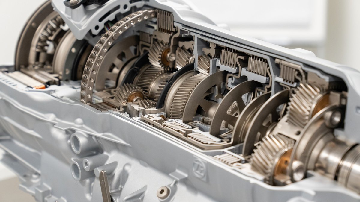 📍Ndio Tarehe 21/2/2024 Pr Tony Kapola Kwa IG yake Alipost Picha anafungua Buti La gari.. . Ile