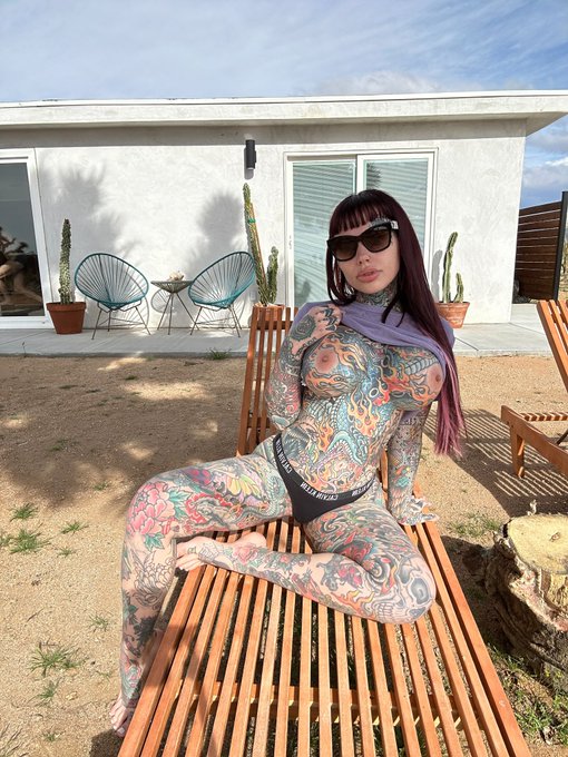 Joshua Tree Vacay ☀️ https://t.co/Kq0zFlflzL<a href="/tag/mvsales"class="tags"><span>#mvsales</span></a>