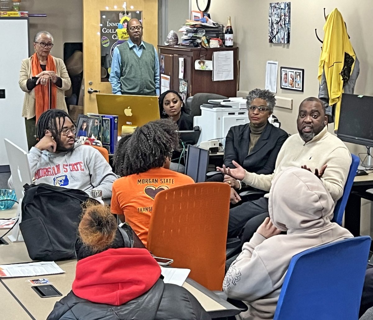 Prof. Yvonne Latty of @tulogancenter & Oronde McClain or PCGVR discuss The Second Trauma, our collaborative documentary on the effects of news reporting, with students Friday at @MorganStateU. Join us for the free Philadelphia premiere on April 17: eventbrite.com/e/the-second-t…