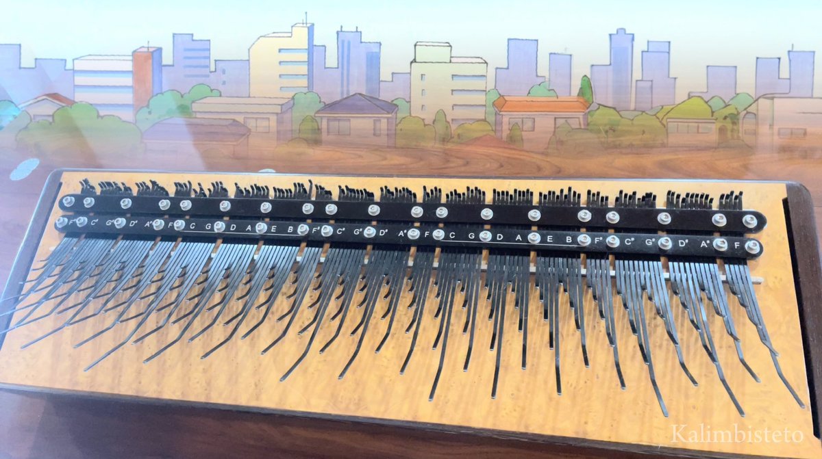 Kalimbisteto's tweet image. 「一家団欒」はこの曲の正式なタイトルではないようですが、とても合ってますね。

いろいろ改めて聴いてみると「ひろしの回想」や「ありの歌」とか、 #クレヨンしんちゃん は素敵な曲が多い気がします🐈‍⬛

#クレしん #アレイムビラ #カリンバ