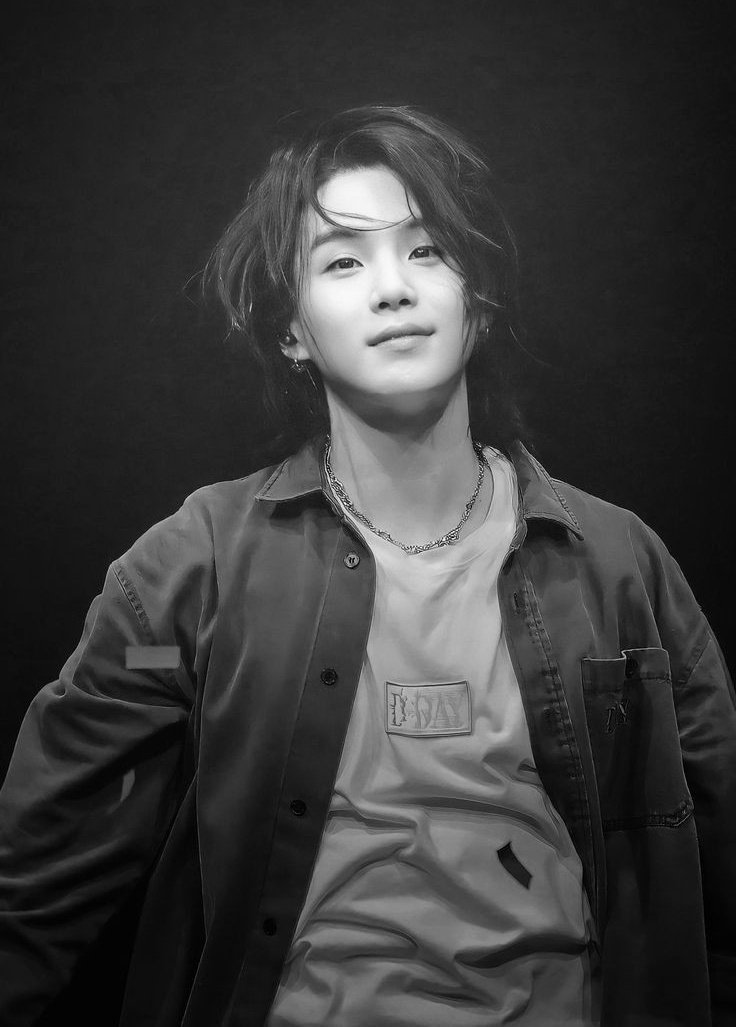 به آگست‌دی‌ تبریک بگید. :)❤
CONGRATULATIONS AGUSTD 
#14MForAGUSTD