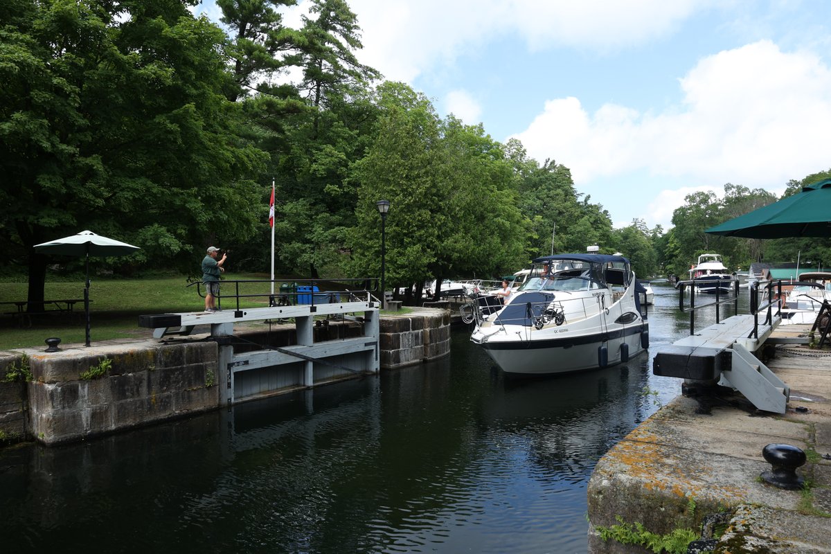 Today is the LAST day for our early bird discount. ‼ Prepare early for your waterway adventures 🚤 and purchase your seasonal lockage and seasonal mooring permits ➡ commandesparcs-parksorders.ca/en/bateaux-can… 📷: Chaffeys Lockstation
