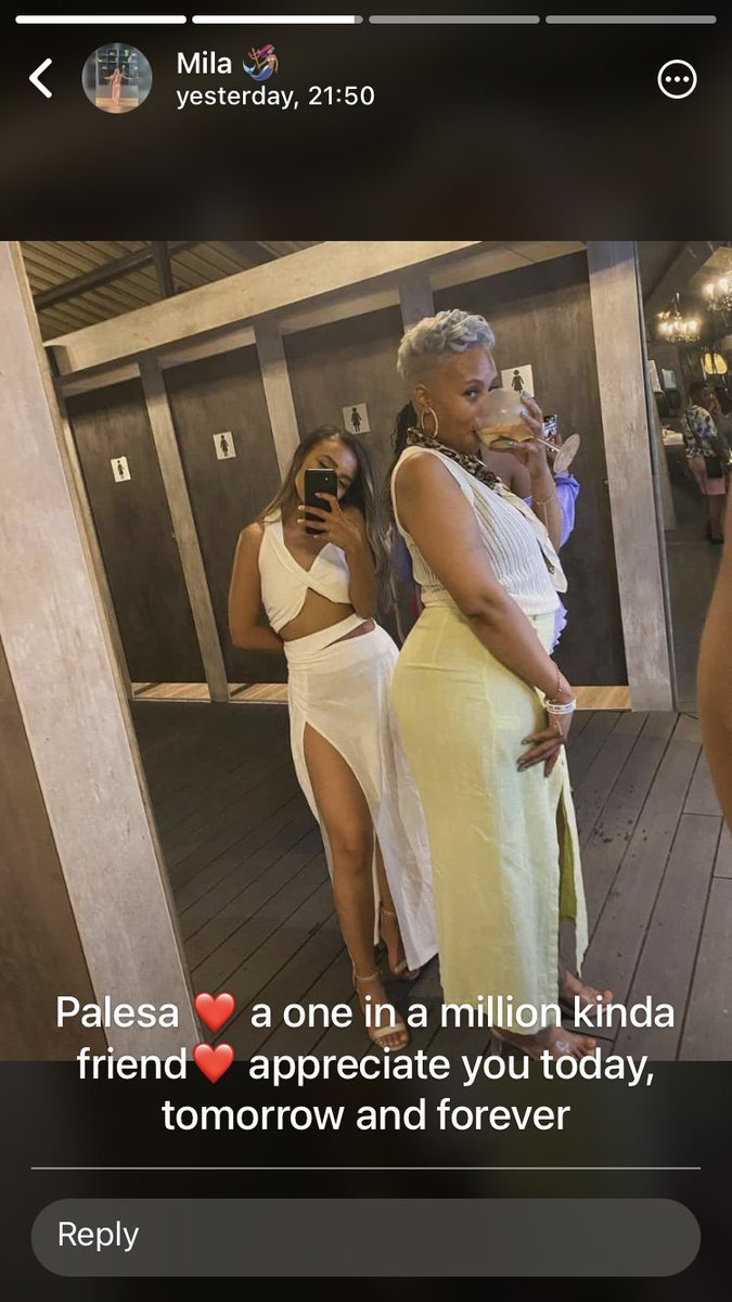 TheRealPALESA's tweet photo. friends to keep...🥰 @Mama_Mila_ https://t.co/p3Eq3zet33