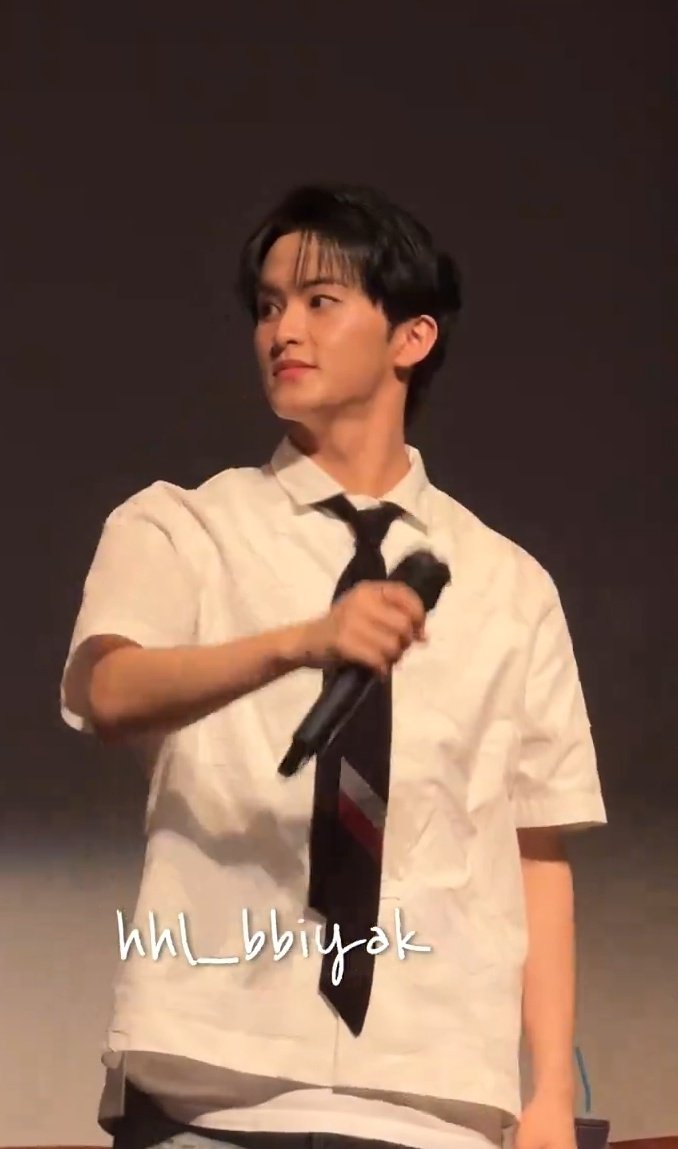 naksir mentok ganteng banget