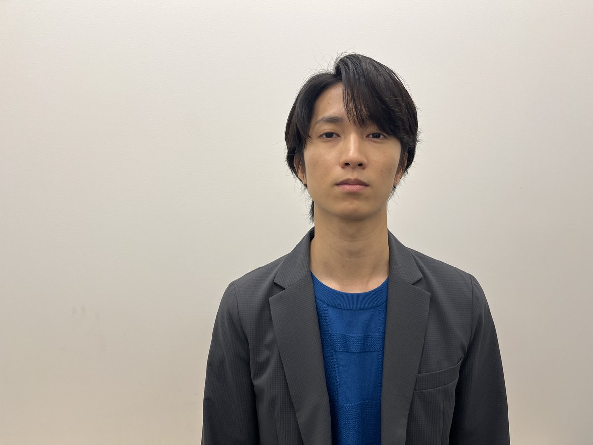 Old_HelloWorld's tweet photo. #JuriTanaka of #SixTONES following a kickoff press conference for his upcoming drama "ACMA:GAME," streaming overseas April 26 on Prime Video!

"Everyone on set was so surprised to find out how shy I really am. Maybe I'm just too comfortable around SixTONES?"

@SixTONES_SME https://t.co/wXphg4VJbk