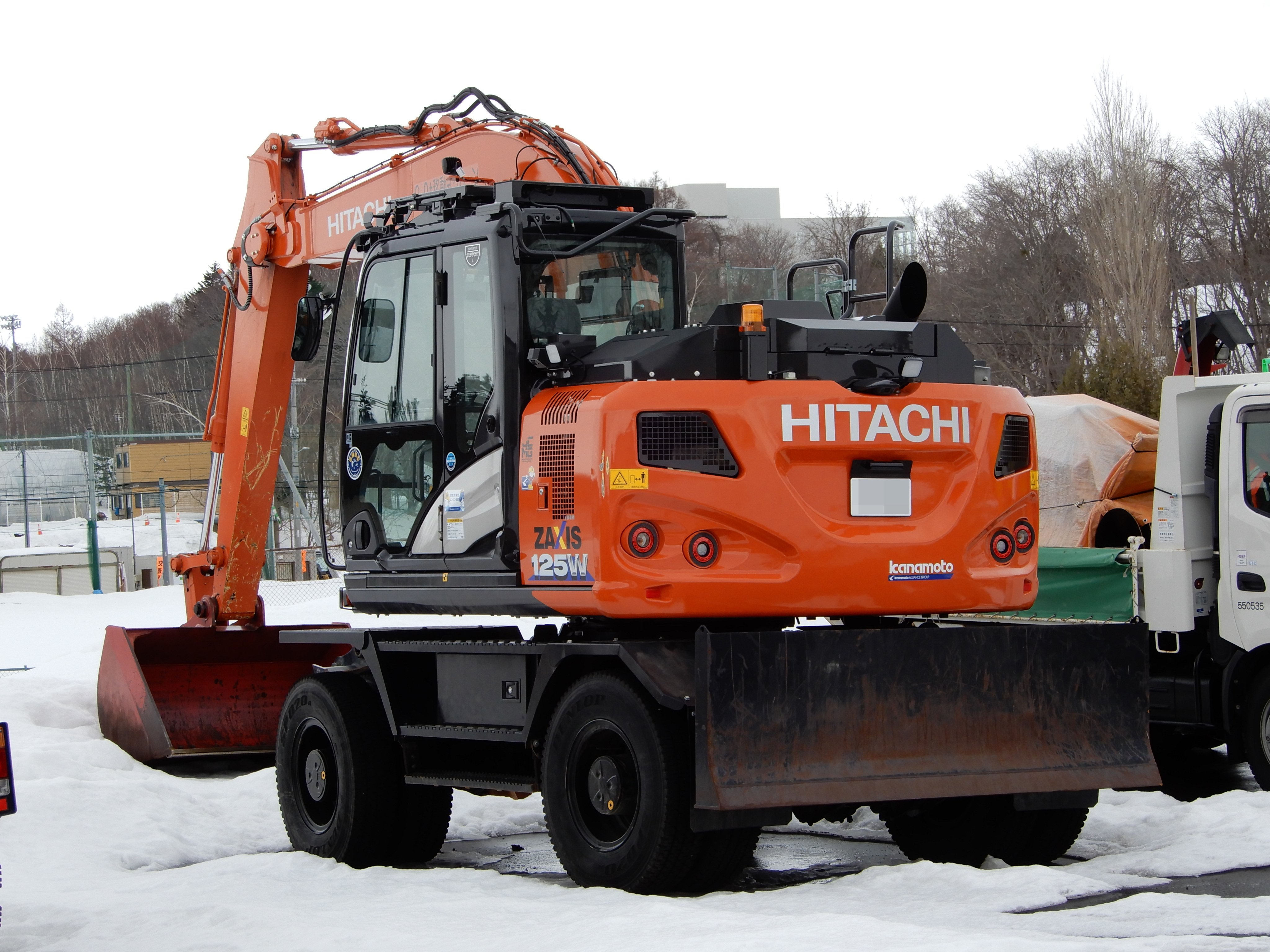 日野FFシフト527-6914 в X: „日立建機 ZAXIS125W-6(0.45