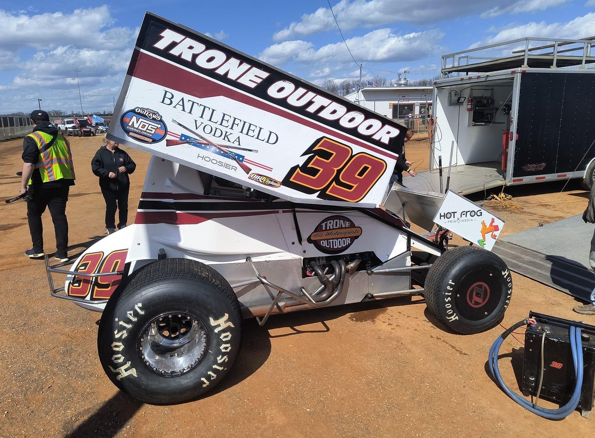 Looking forward to jumping into the trone outdoor car. ✅ the bucket list to race in America 🇺🇸