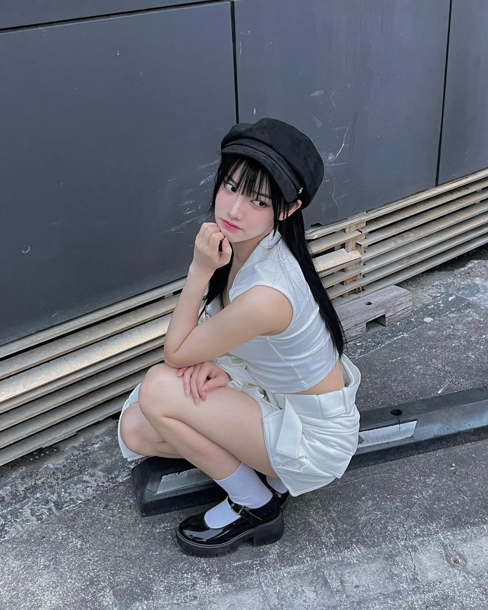 bi ⚘ Bang jeemin debut tweet media