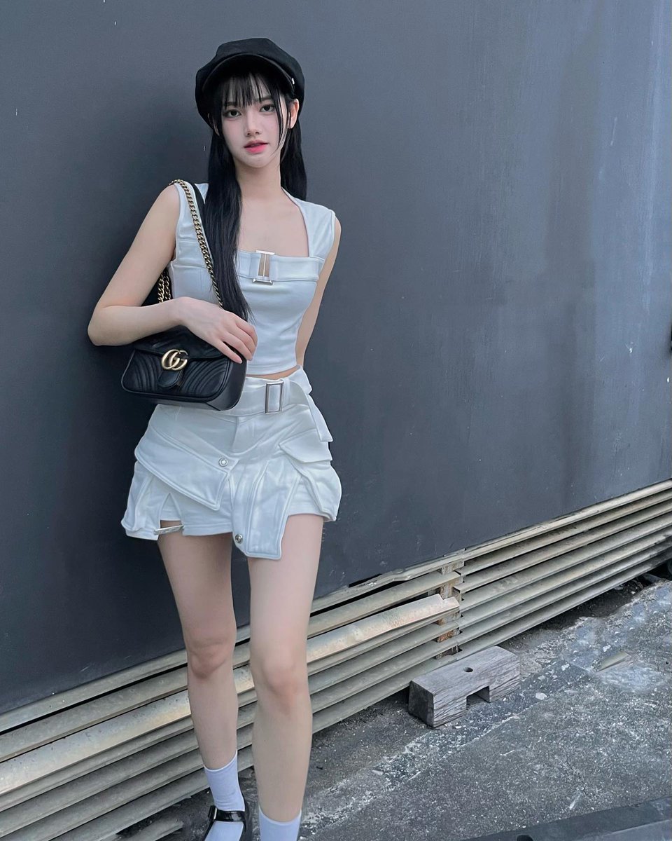 bi ⚘ Bang jeemin debut tweet media