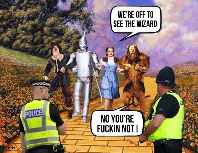 yoshaza's tweet image. #lockdown2020 🤣🤣🤣🖕🏼