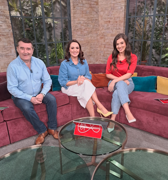 HAPPY EASTER! Coming up on the show today… 🥚 EASTER EGGS! 🍫 🐣 EASTER CHICKS & RABBITS! 🐰 AND THE FABULOUS JAMES KAVANAGH WILL BE STOPPING BY! We’re on till 12 on Virgin Media One! #IrelandAM