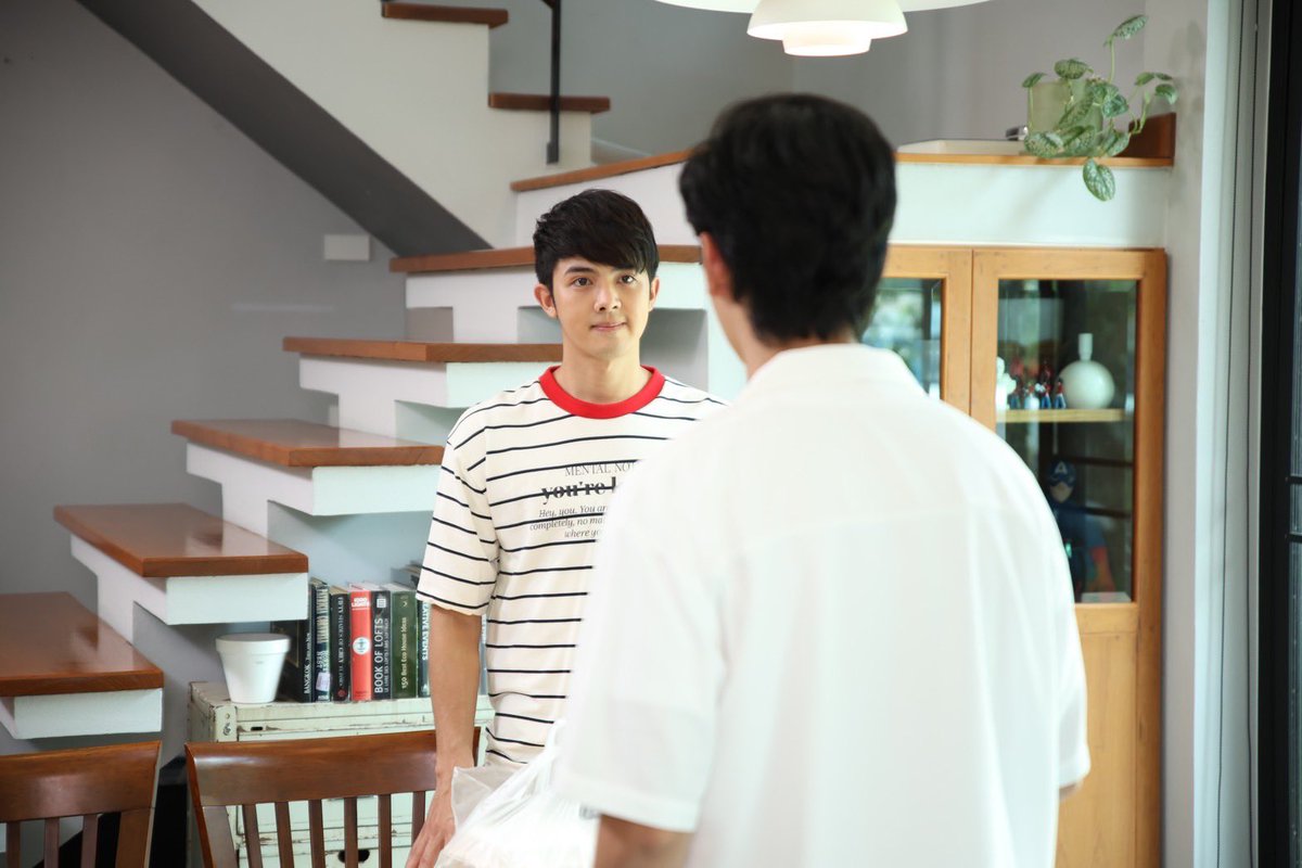 plum_khonproad's tweet photo. [Behind the scene] รวบรวบภาพ #ปลื้มคนโปรดEP7 หลากหลายความสนุกครบครัน เข้มจนข้นสุด ๆ ไปเลย เอามาฝากให้ทุกคนได้ติดตามต่อในสัปดาห์หน้า❤️🌟

#ปลื้มคนโปรด #Asecretlylove #คิมคัท #KimKut #ดูทีวีกด33 #ดูมือถือกด3Plus #WeTVth #WeTVซีรีส์วาย https://t.co/6YSv818RFj