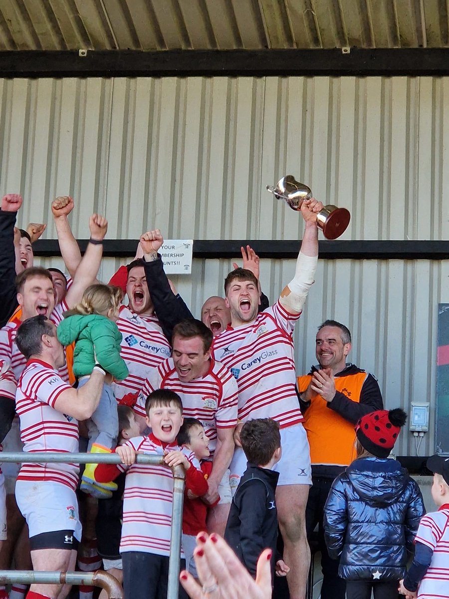 Nenagh Ormond tweet media