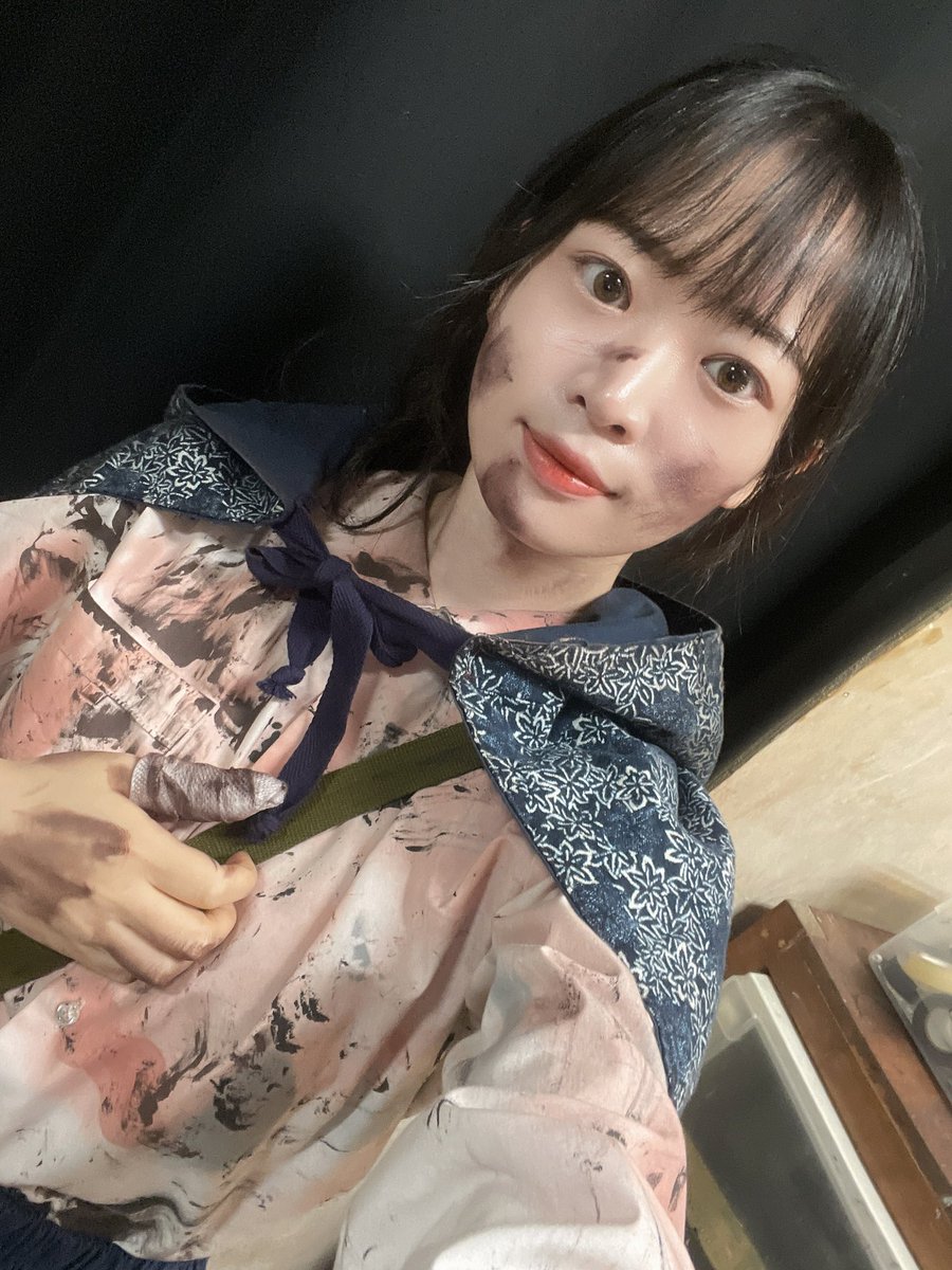 #火の風2024
日々軍事教練を行い、澄子としての思いが深まっていき、澄子として生きているかのように思います。張り詰めた空気感の中、澄子として立つことで夫への思い、戦時中であるという状況が身体に染み渡っているような感覚です。

沢山の方にみていただきたいです。
会場でお待ちしております。