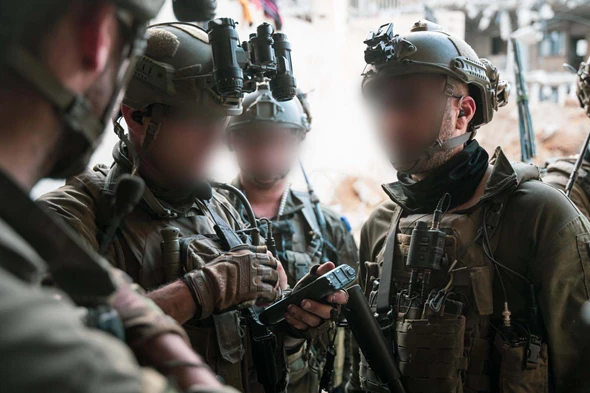 IDFsoldiergirl's tweet photo. #IDFHeroes arrested or killed #Hamasterrorists in face-to-face battles, found many weapons: sniper weapons, Kalashnikov rifles, cartridges, grenades, AMSHT docs. #IDF+Shin Bet #forces operate in #Shifaa area w/no harm to #civilians/patients/medical teams + #medical equipment. #Israel #Gaza #Israelfightsback 
#October7massacre #StandforIsrael #freethhostages #NeverAgainIsNow #Bringthemhome #StandwithIsrael