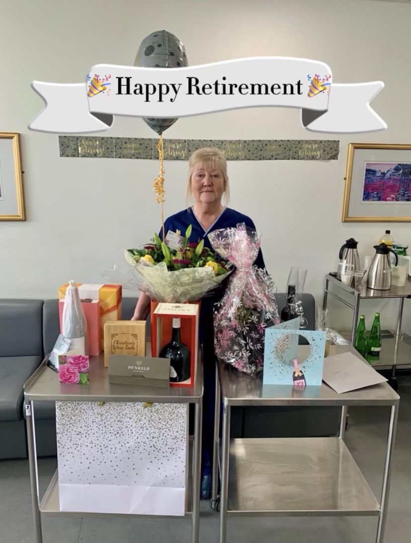 🤩 Christine Rait, Senior Charge Nurse of Ward 210, officially retires today after 40+ years service within NHS Grampian. We all wish you the very best and we will all miss you very much x x🤩@NHSGrampian @SpecialistCare2 @denise_j6