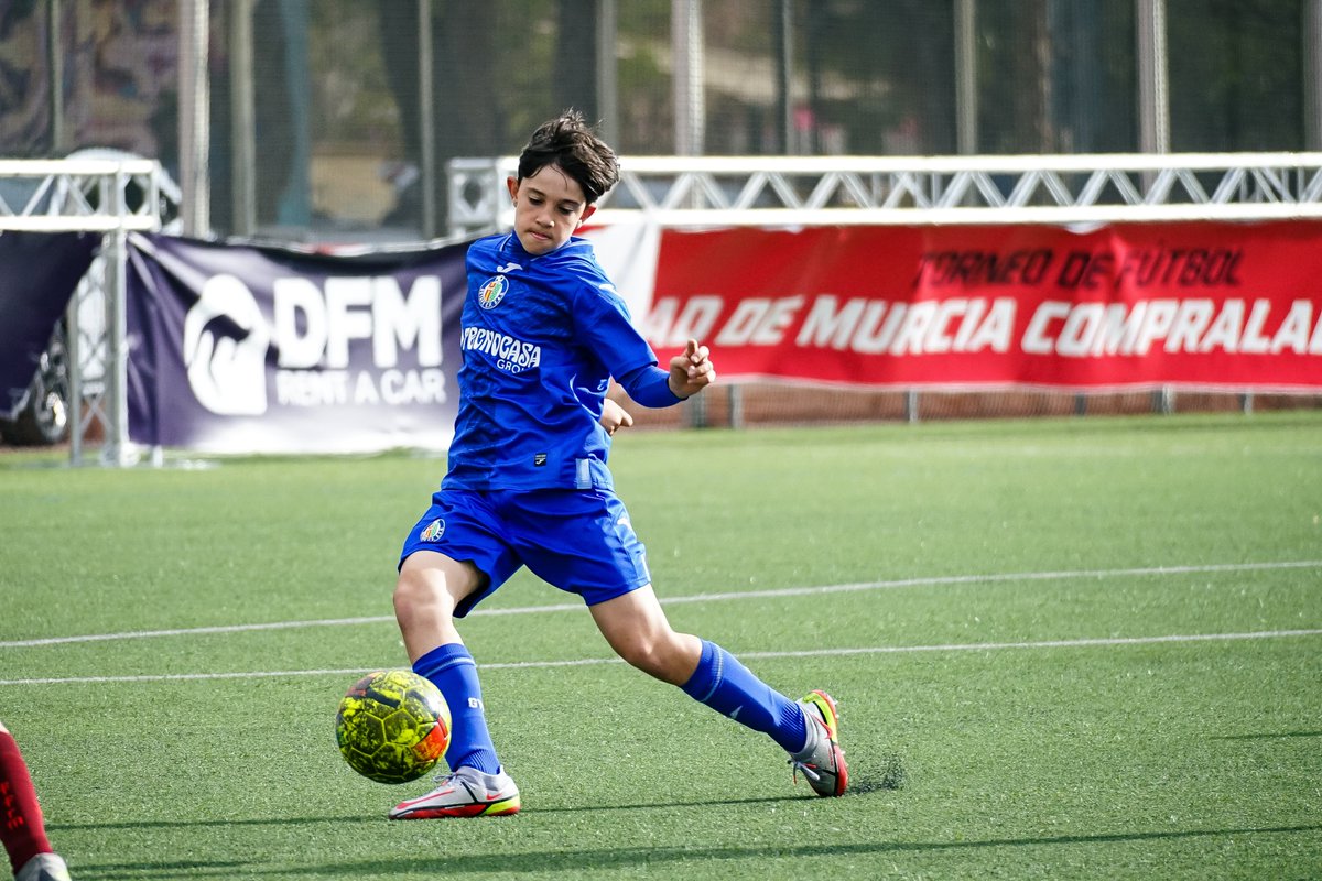 CMTorneo's tweet photo. PRIMEROS MOMENTOS DE HOY!!
Es el turno del @GetafeCF  y de la @ffrm_es 

Vamos!! Queda toda una jornada por delante ⚽ https://t.co/Nm1tYBGaT6