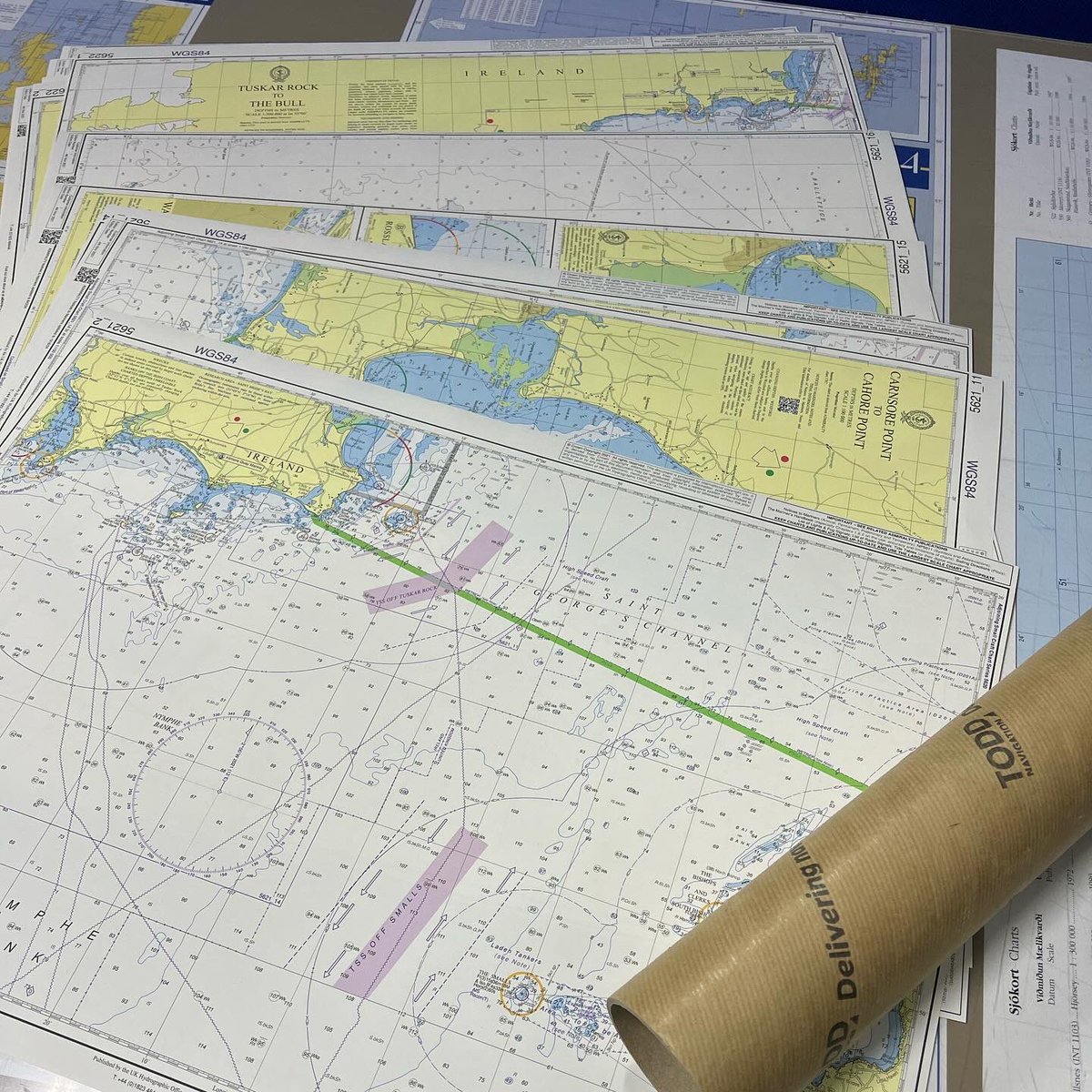 toddnavigation's tweet image. ADMIRALTY Small Craft Charts ⛵️🗺️🧭📍

It’s that time of year again when the demand for paper charts increases and those of the Admiralty Small Craft Charts. Get in touch to order yours.

#internationalchartagent #papercharts #nauticalcharts #smallcraftcharts #sailing #boating