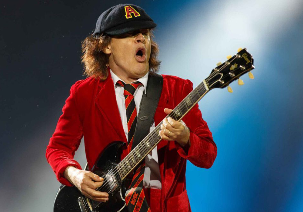 classicrockua's tweet photo. #РокКалендар
31 березня
Народився гітарист гурту #ACDC #AngusYoung, #JimiHendrix уперше підпалив свою гітару, виходить Presence #LedZeppelin та #DefLeppard випускає Adrenalize.

👉 https://t.co/SkbARRs1xm

#RockFM #Rock #ClassicRock #HardRock #Metal
☕ https://t.co/iFilb8qve0 https://t.co/KNZmdF5nl1