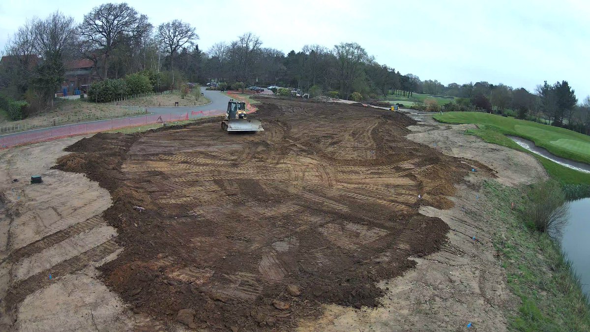 The Dimpled Egg tweet media