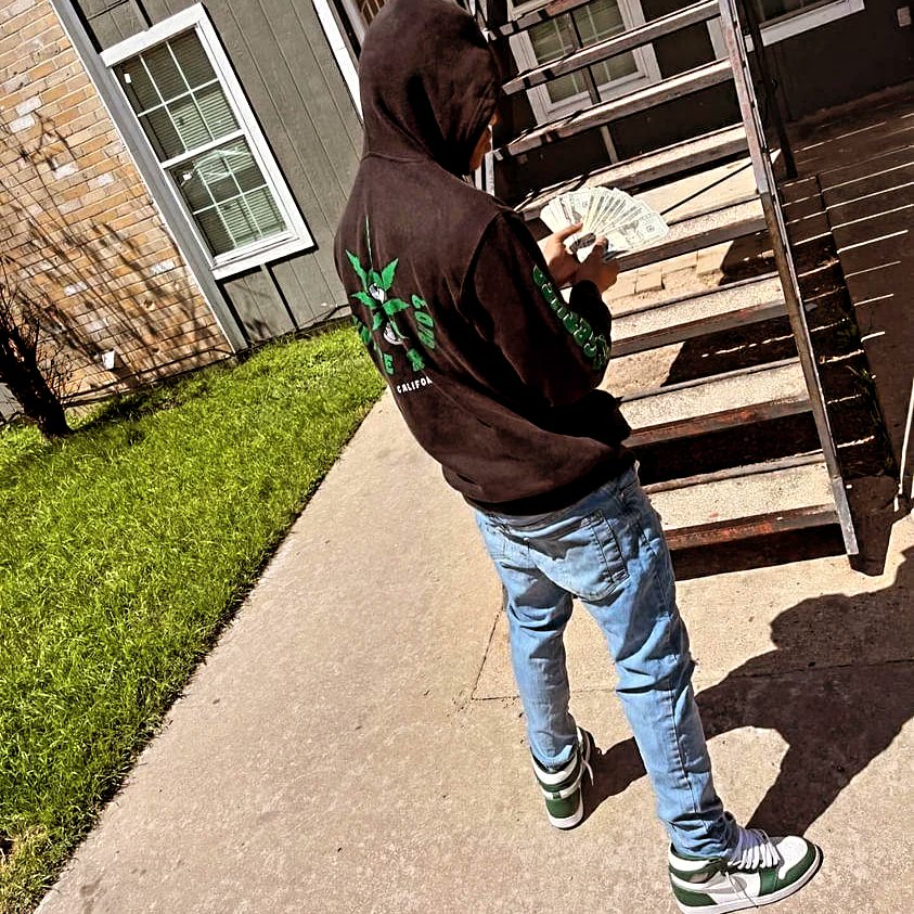 kellfaceshot's tweet image. #viral #atx #meetups