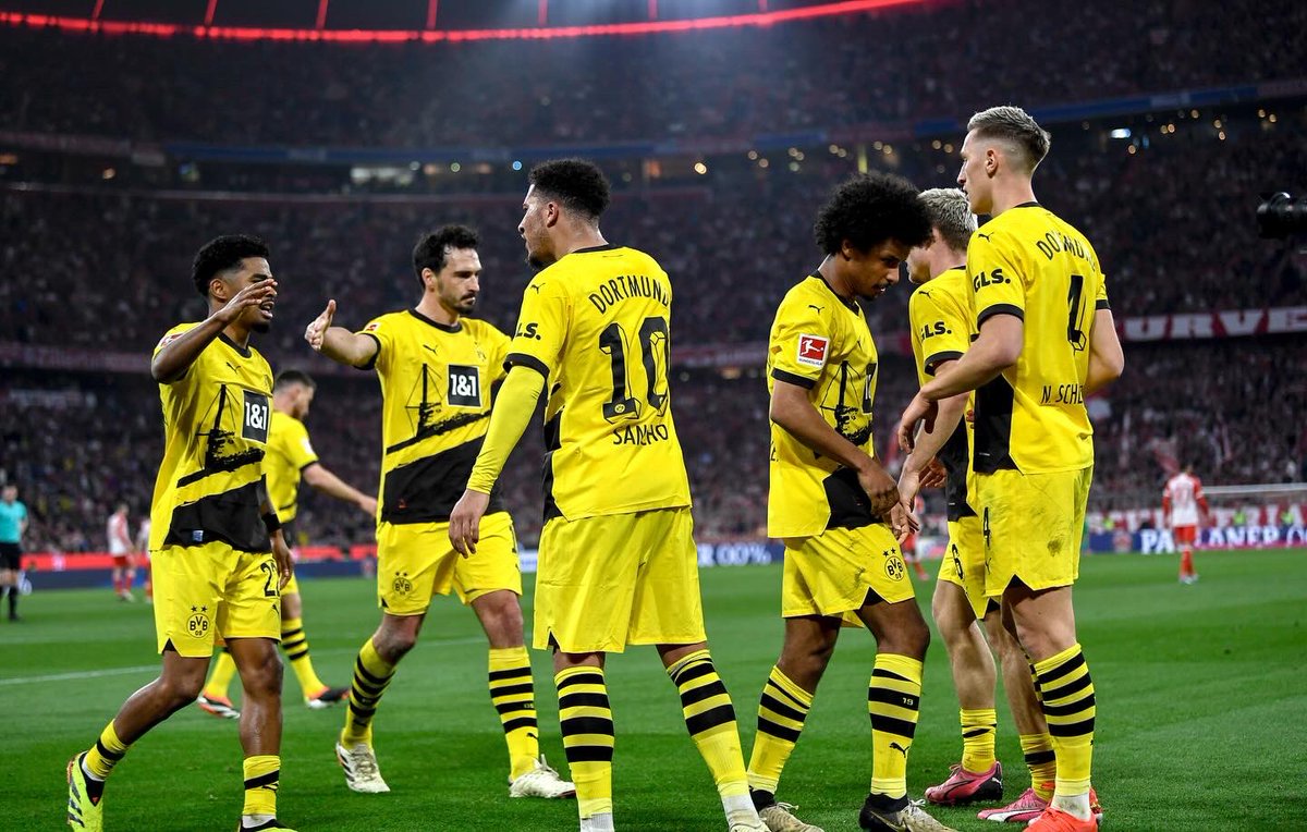 rachad_rezzig's tweet photo. ุตุจุงุญ ุงูุงูุชุตุงุฑ ๐๐
#HEJA_BVB๐ค๐
@BVB https://t.co/yQHSRY9R0m