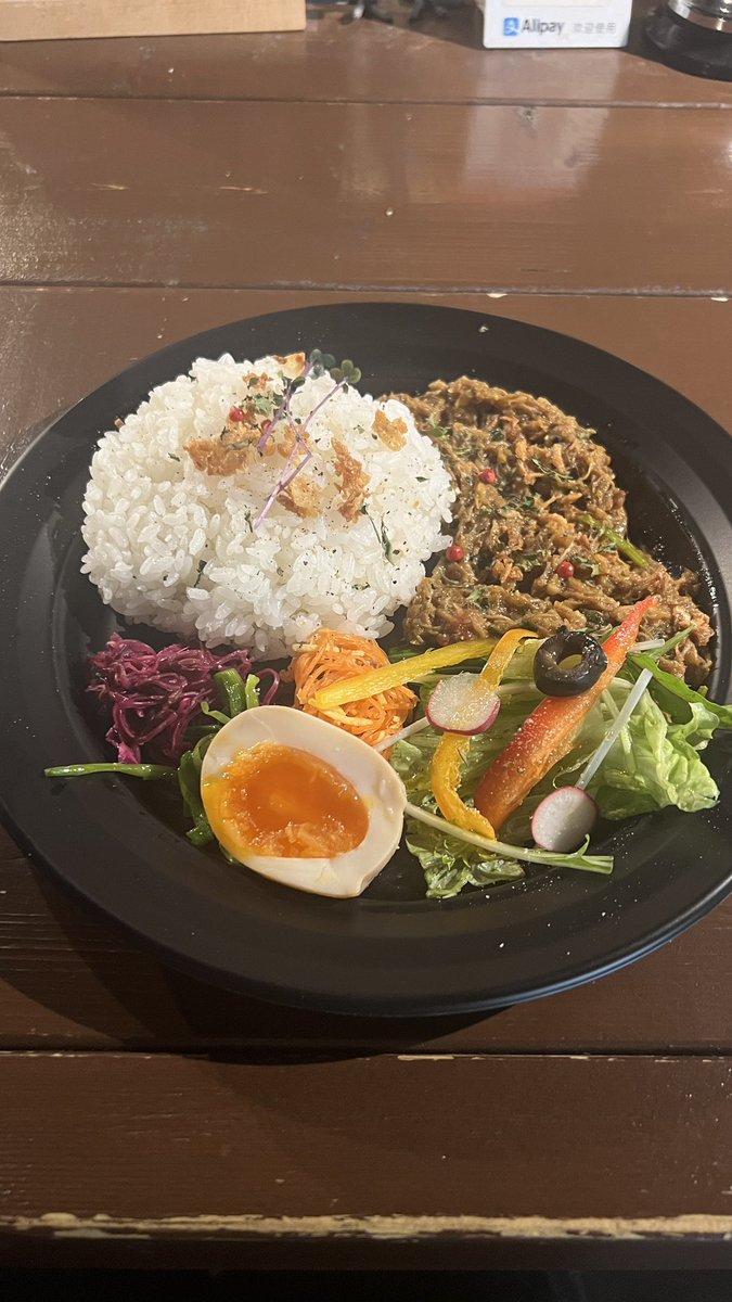 気持ち良く歌わせてもらい、激うまカレーを食べ、ターンエンドです。ありがとうございました！！